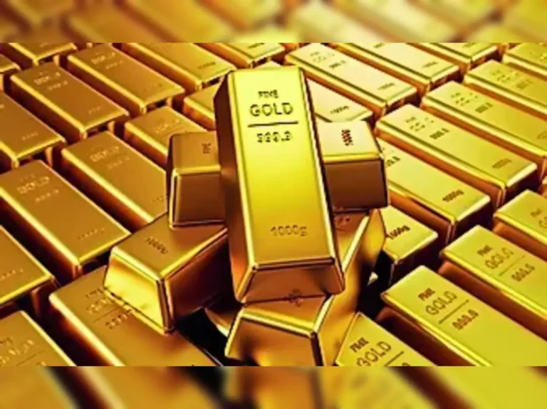 gold-price-today-gold-rates-go-up-ahead-of-new-year-will-bullion-become-volatile-in-january