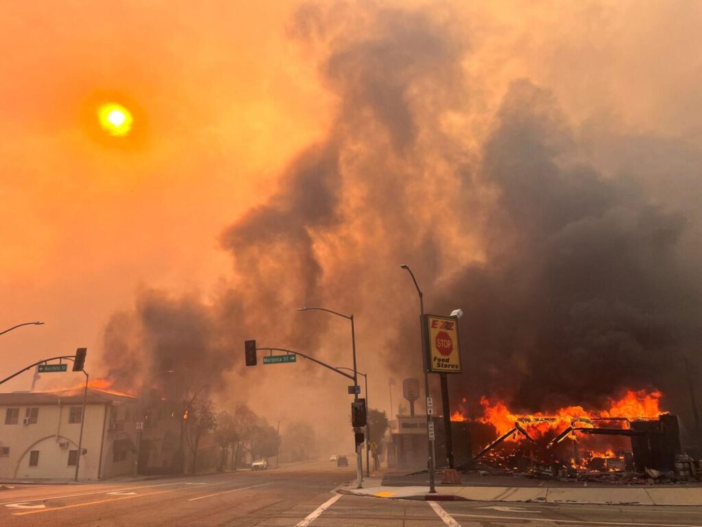 In the Vicinity of Los Angeles, Wildfires are Out of Control, Killing at Least Two