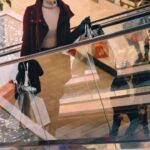 woman-in-mall-1280x720