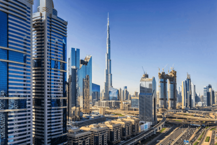 What-is-a-UAE-Free-Zone-Company-700x467
