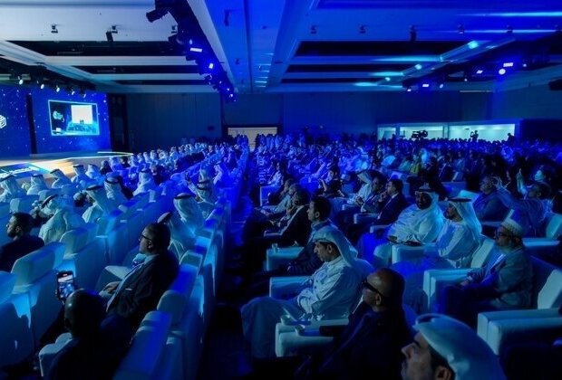 NWY5OTNmNDQtNzd-620x420