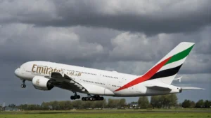 emirates-tavel-advisory-feature-1600x900