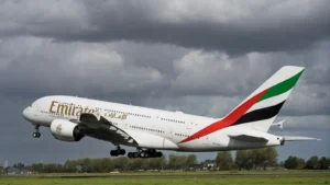 emirates-tavel-advisory-feature-1600x900