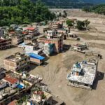 1694740-nepal-floods