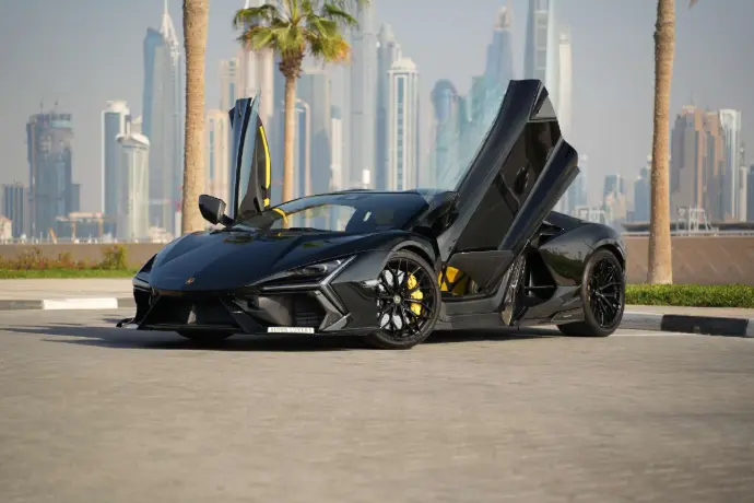 rent luxury car in dubai